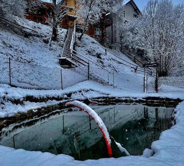 Pension садиба у туза