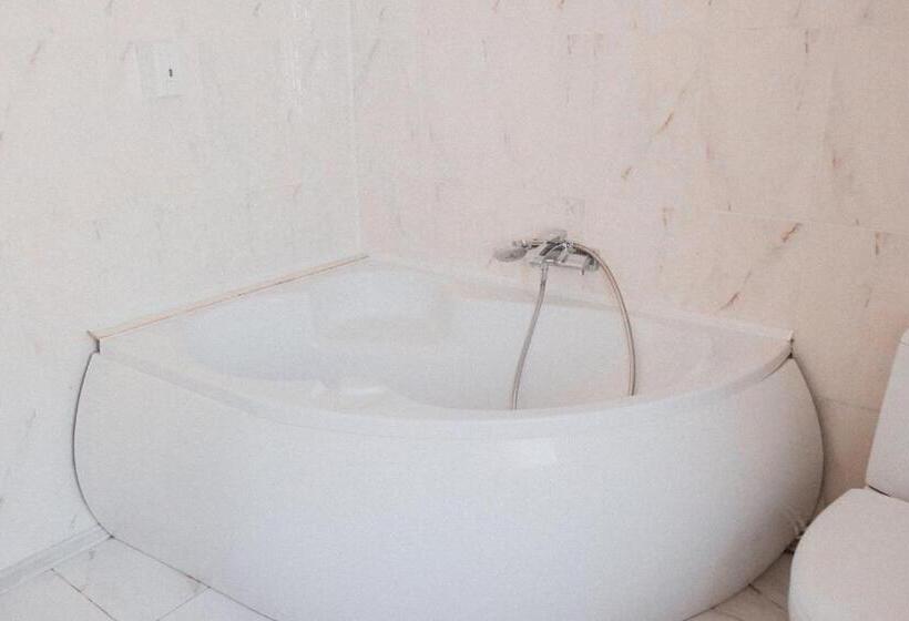 پانسیون будинок з видом на стару фортецю