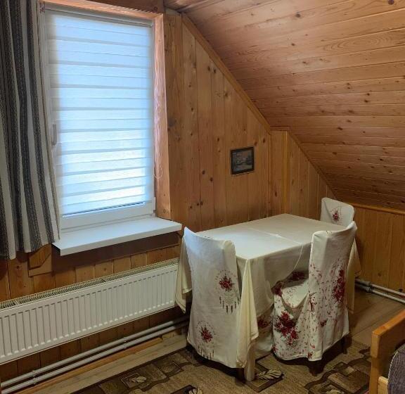 膳宿费 подина