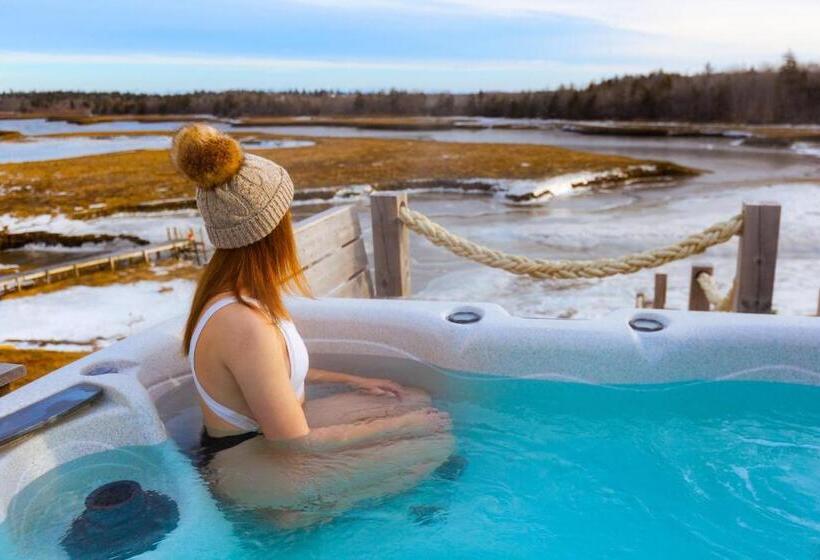 펜션 Auberge Thon Jaune   Yellow Tuna