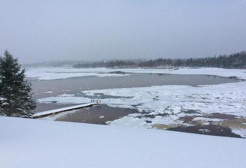 펜션 Auberge Thon Jaune   Yellow Tuna