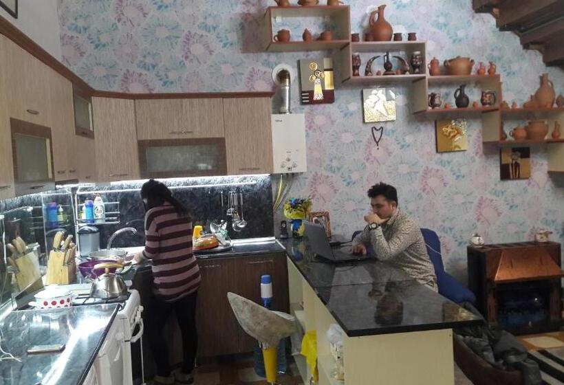 פנסיון Baku Black Mountain Guest House