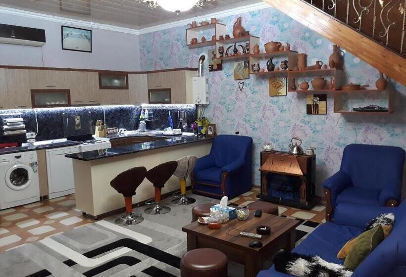 פנסיון Baku Black Mountain Guest House