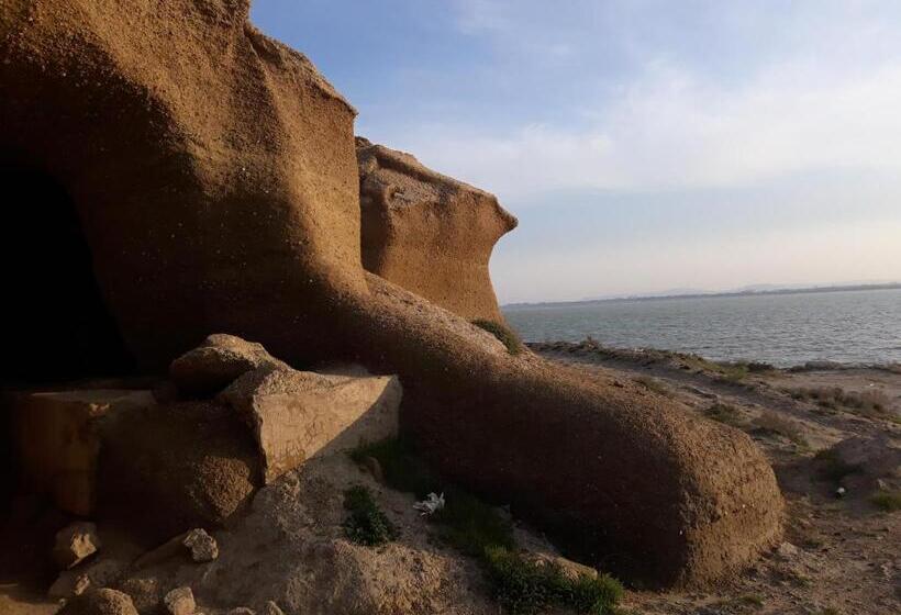 بنسيون Baku Black Mountain Guest House