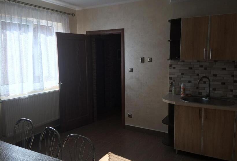 Пансион Camelot