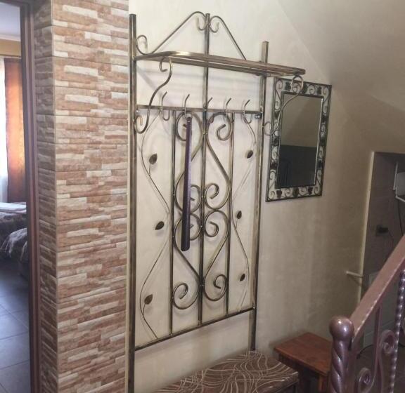 Пансион Camelot