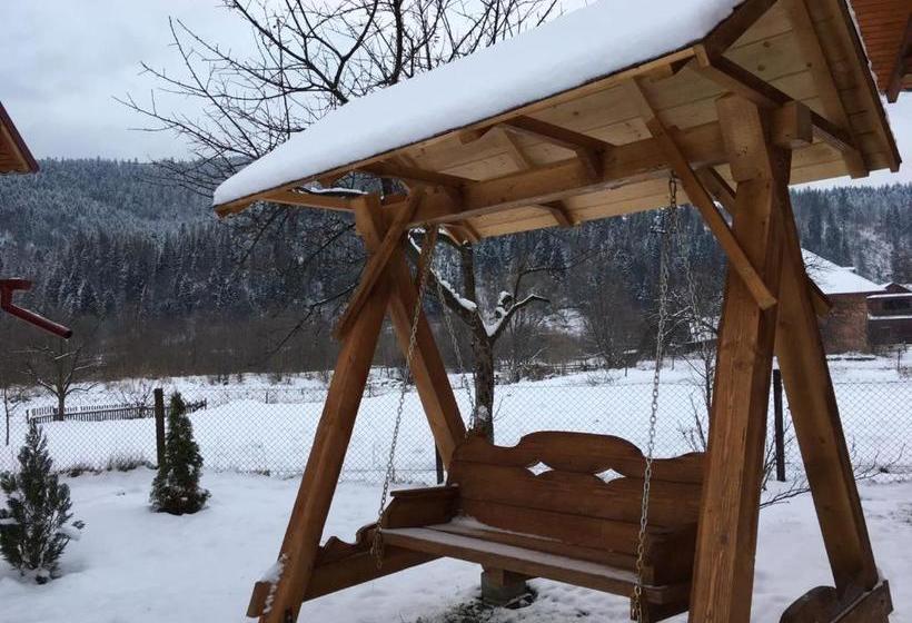 ペンション Cheremshyna