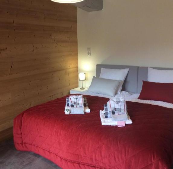 פנסיון Domaine La Fontaine Du Mont