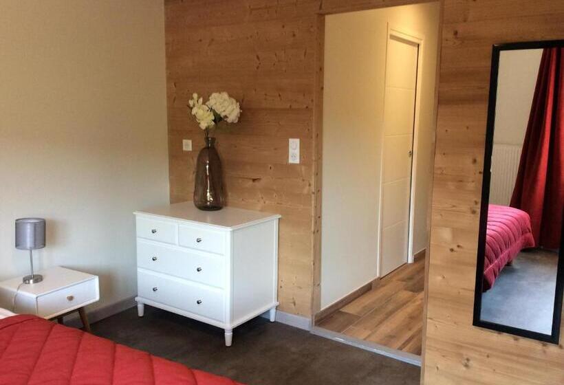 פנסיון Domaine La Fontaine Du Mont