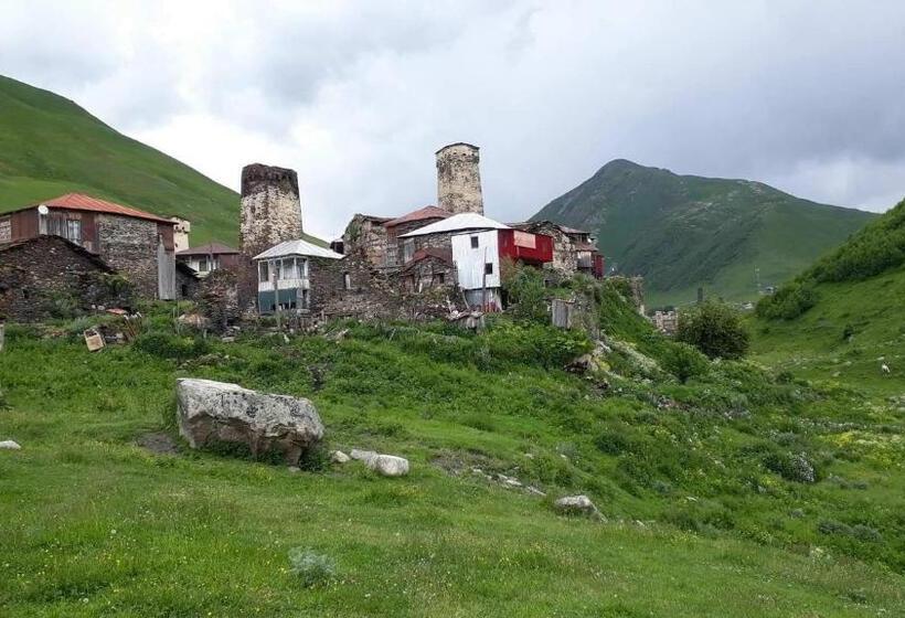 پانسیون Guesthouse Nashgobi