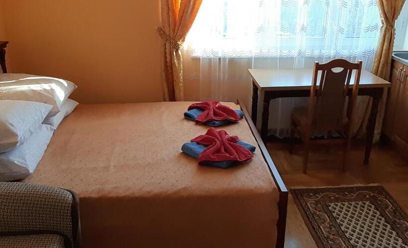 بنسيون Hercules