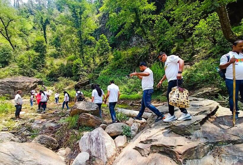 膳宿费 Jmt Eco Binsar By Stayapart