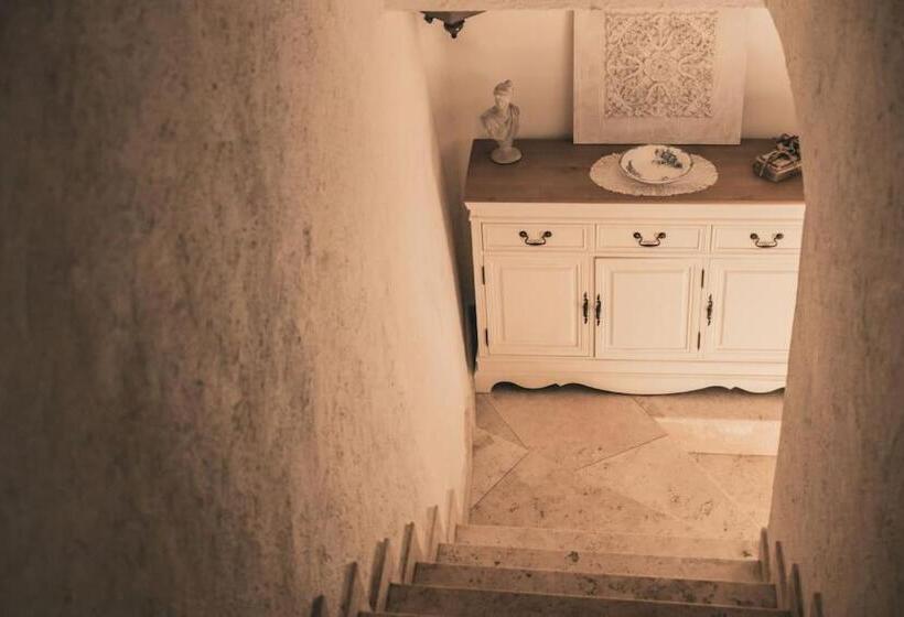 بنسيون La Bastide De Sauvetas