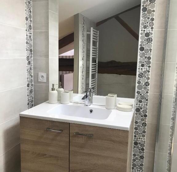 פנסיון Ma Longère Bressane