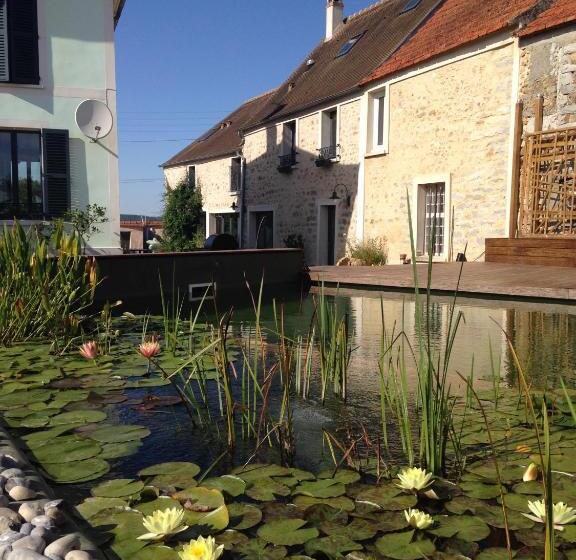 펜션 Maison D'hôtes Les Rainettes