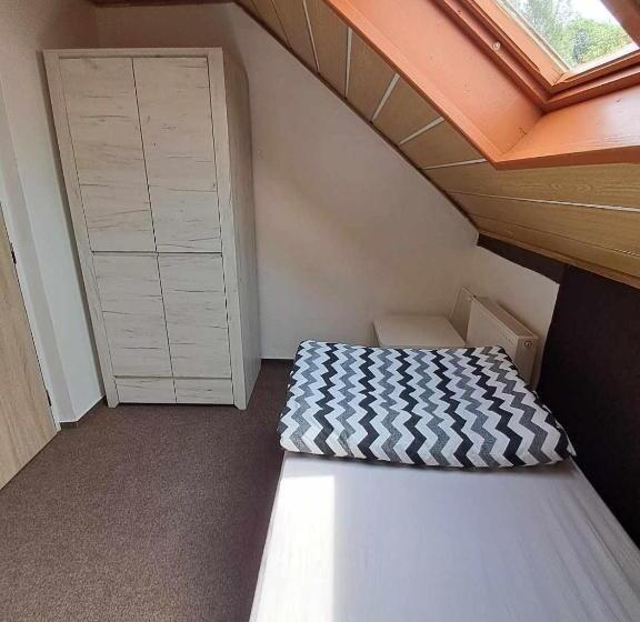 Пансион Penzion A Restaurace Windows