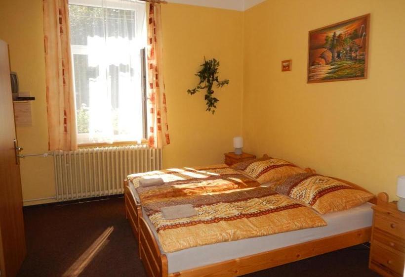 פנסיון Penzion Manětín U Sv. Barbory