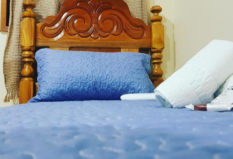 פנסיון Recanto Alto Da Serra