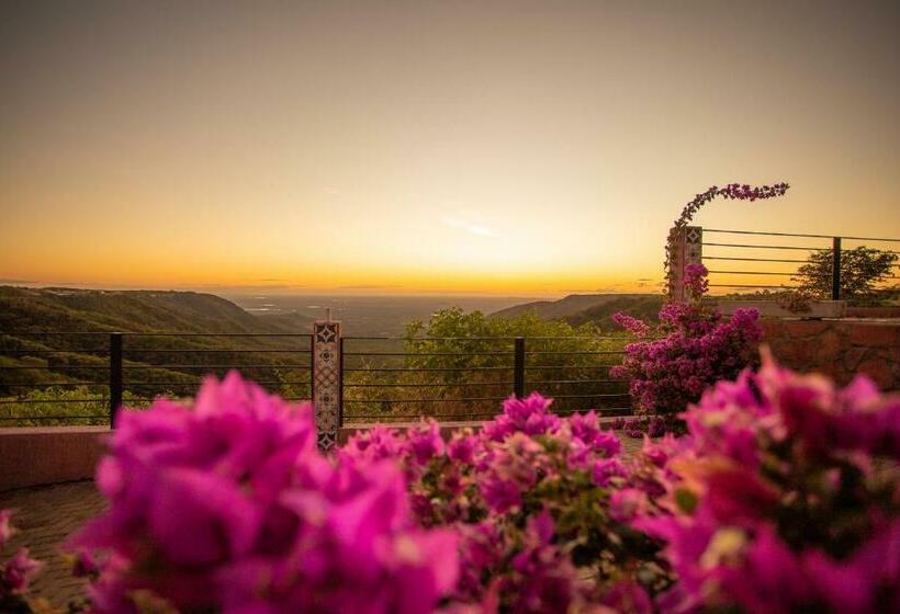 פנסיון Recanto Alto Da Serra