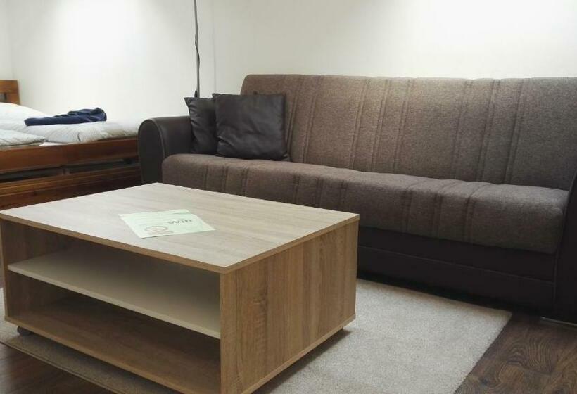 膳宿费 Ubytování V Soukromí Opolany U Poděbrad