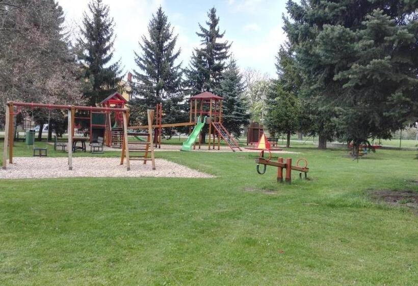 膳宿费 Ubytování V Soukromí Opolany U Poděbrad