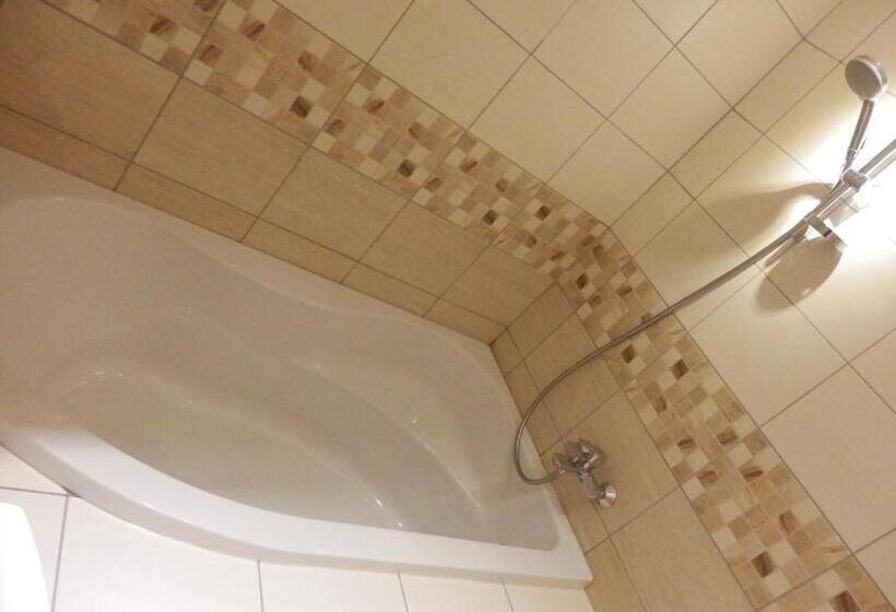 膳宿费 Ubytování V Soukromí Opolany U Poděbrad