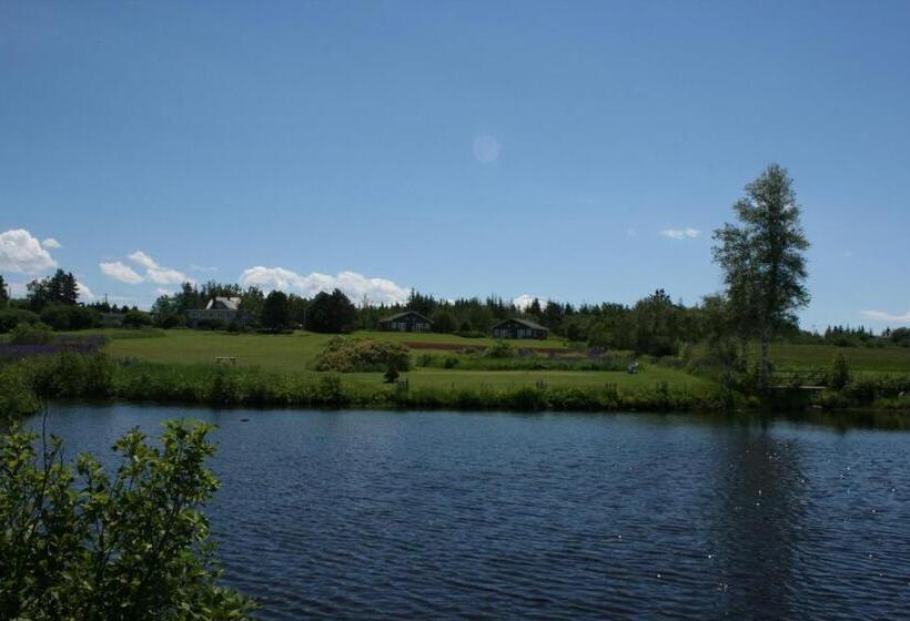 فندق صغير Amherst Shore Country Inn