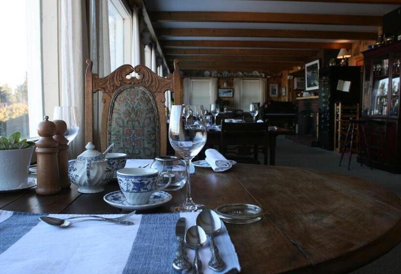 فندق صغير Amherst Shore Country Inn