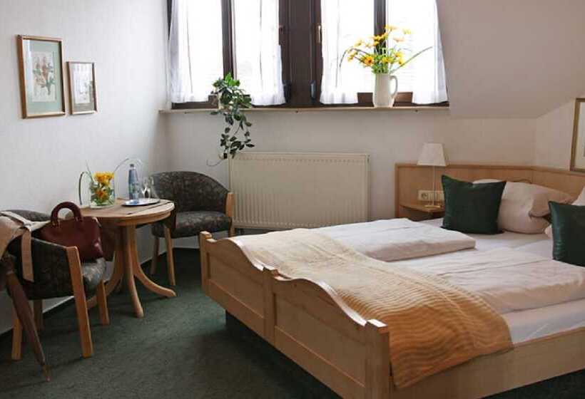 فندق صغير Gasthof Zum Schwan