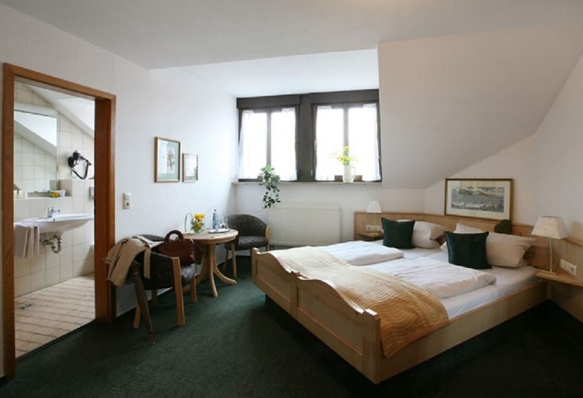 فندق صغير Gasthof Zum Schwan