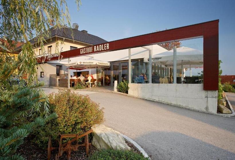 ユースホステル Hauerwirt