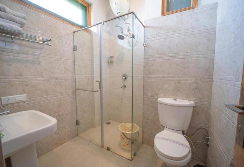 ユースホステル Pine Drive Resort