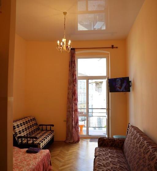 هاستل U Elzhbety