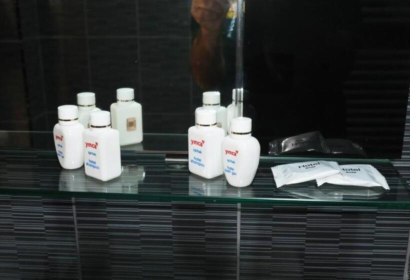 ユースホステル Ymca Spitak