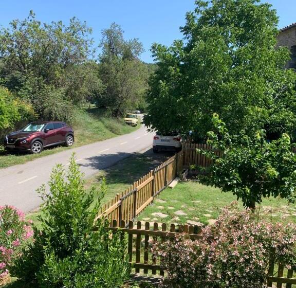 مبيت وإفطار Casa Lascorz