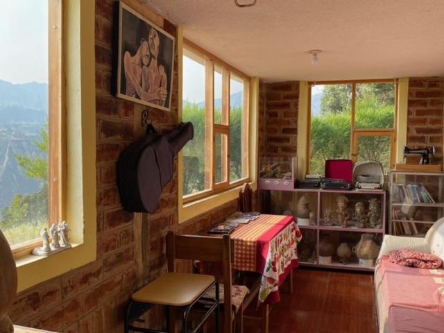 تختخواب و صبحانه Hostal El Vaquero