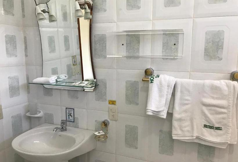 تختخواب و صبحانه Hosteria Shell