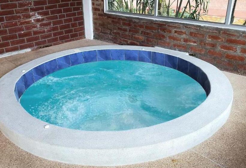 تختخواب و صبحانه Hosteria Shell