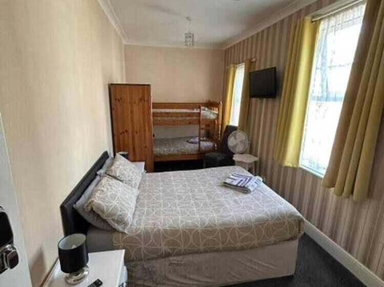 Bed and Breakfast The Little Emily   Room Only