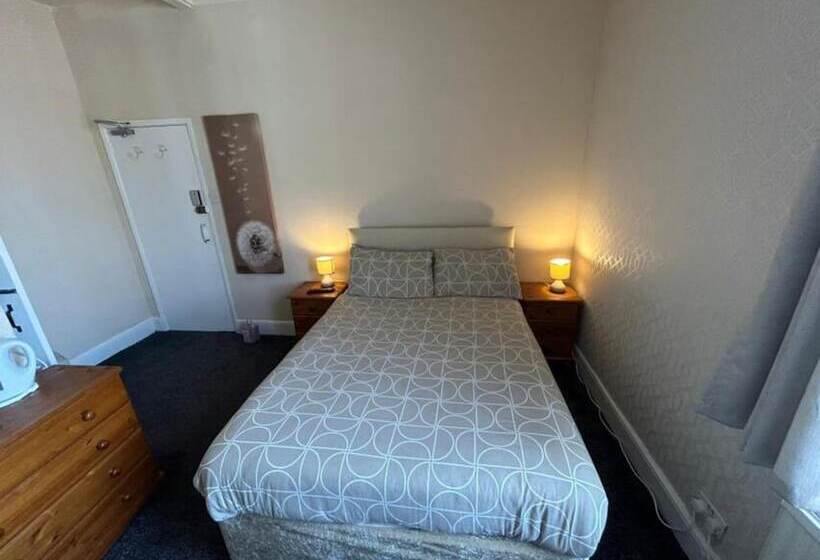 Bed and Breakfast The Little Emily   Room Only