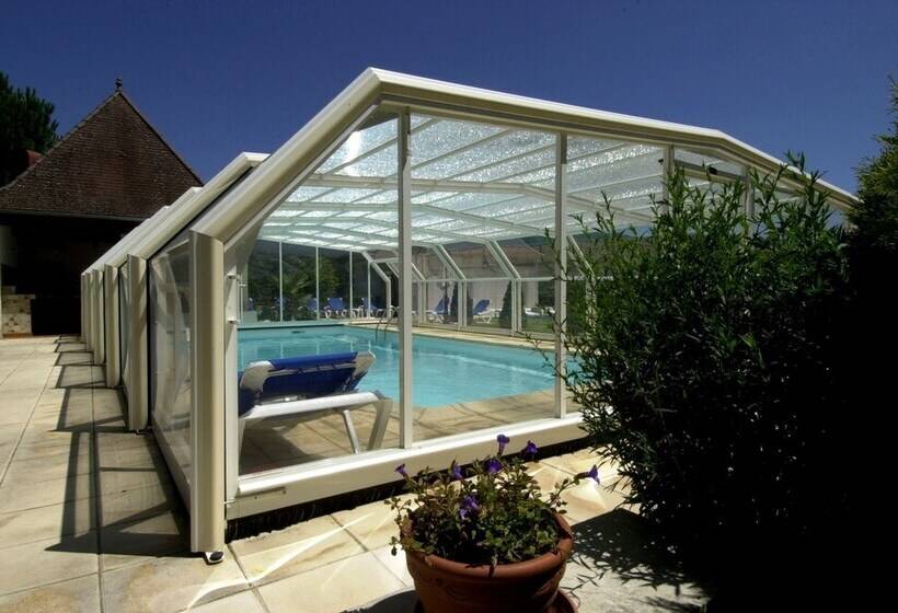 Hostellerie Clau Del Loup   Logis Hotels