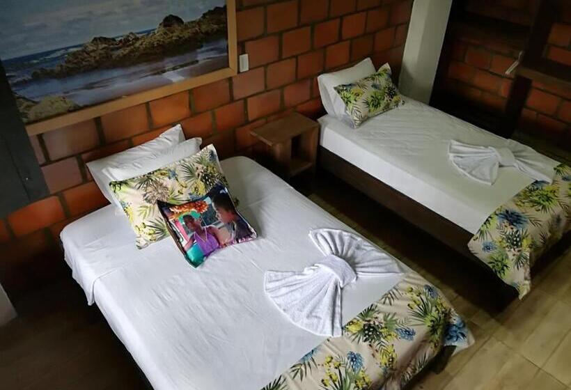 فندق Acuali Nuqui