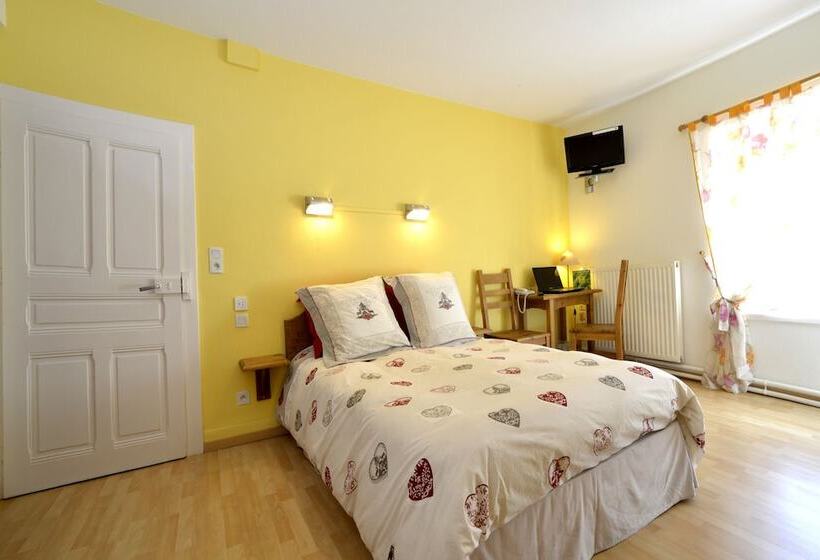 בית מלון כפרי L Auberge Des 3 Ponts