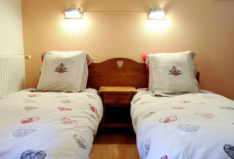 בית מלון כפרי L Auberge Des 3 Ponts