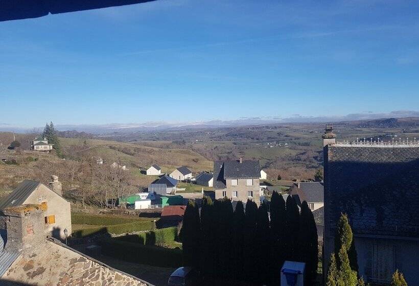 Отель Auberge Le Cheylet