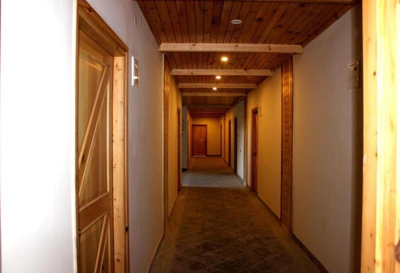 ホテル Batseri Sangla