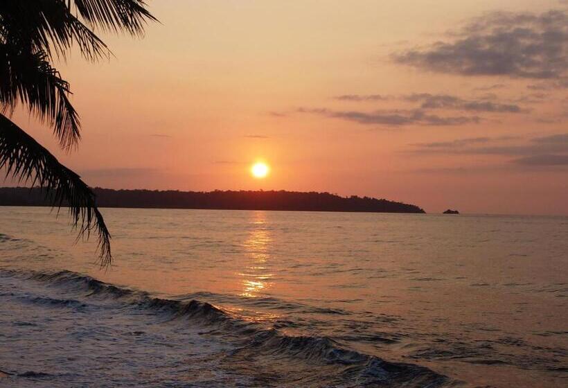 호텔 Cabañas Refugio Salomon