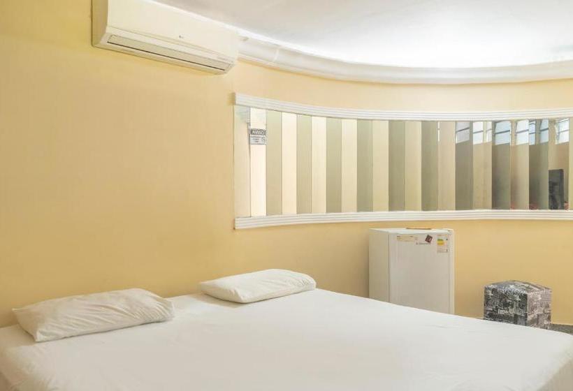 Отель Cachoeiro