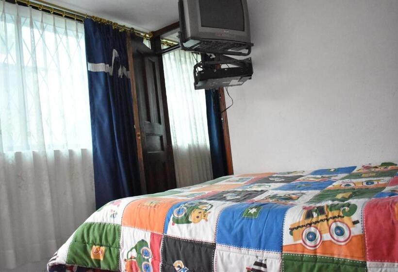 فندق El Aliso   Pujilí