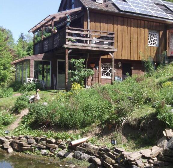 בית מלון כפרי Funny Farm